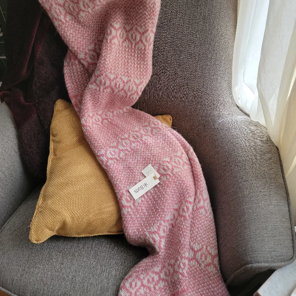 Barts Oversized Nordic Piave Scarf - Picture 2 of 4